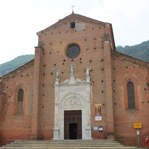 COLLEGIATA <div><br></div>